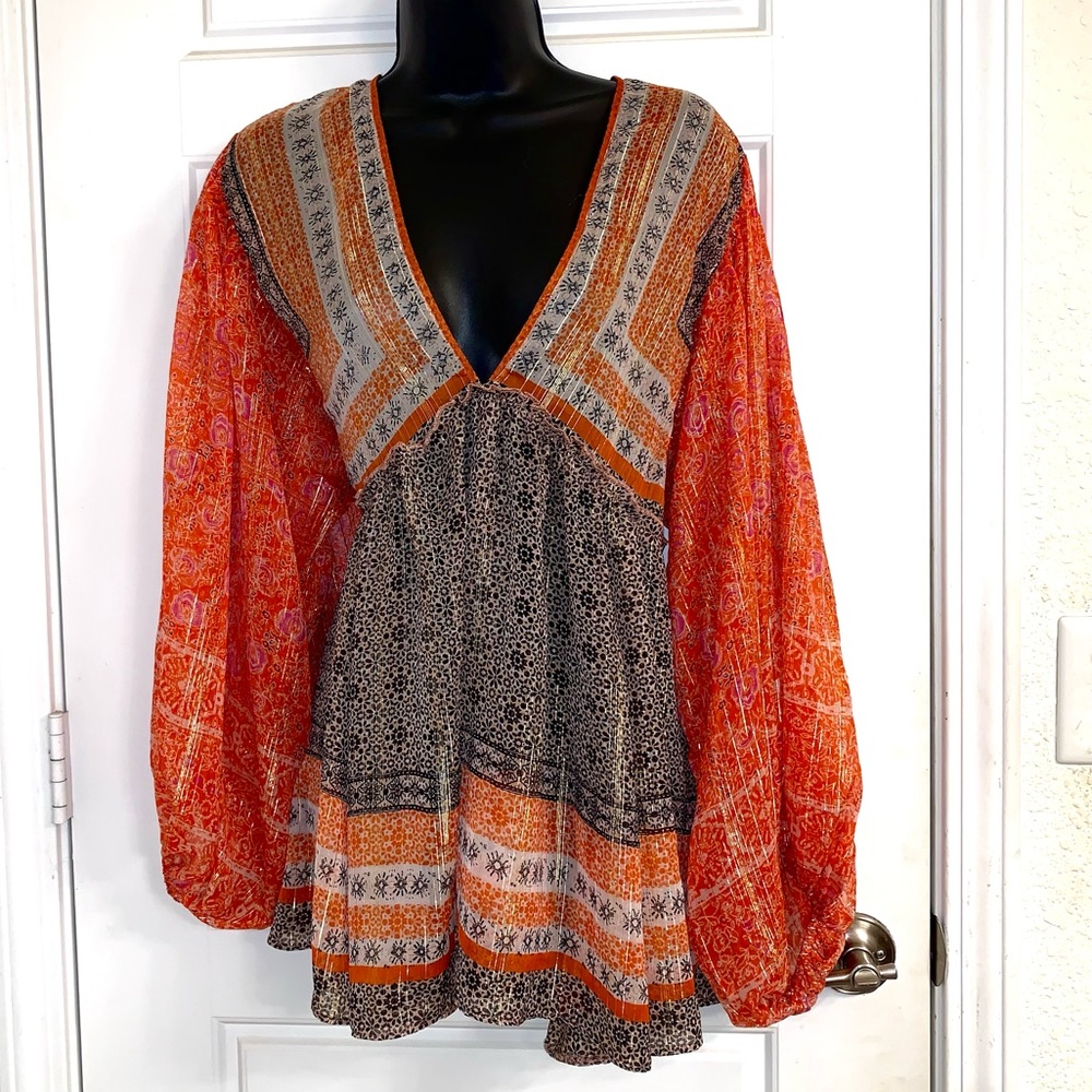 Free People Puff Sleeve Metallic top Like New!